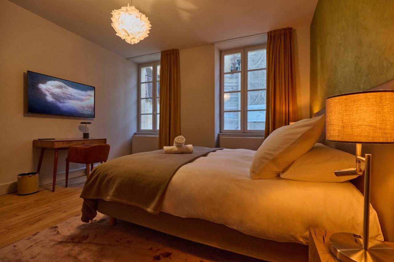 Appartement Montagnon - Les Suites Du Palais - Classe 4 Etoiles, Parking Prive, Vue Cathedrale, 3 Chambres, Primo C0Nciergerie Nevers Ngoại thất bức ảnh