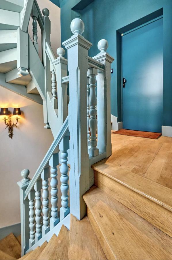 Appartement Montagnon - Les Suites Du Palais - Classe 4 Etoiles, Parking Prive, Vue Cathedrale, 3 Chambres, Primo C0Nciergerie Nevers Ngoại thất bức ảnh