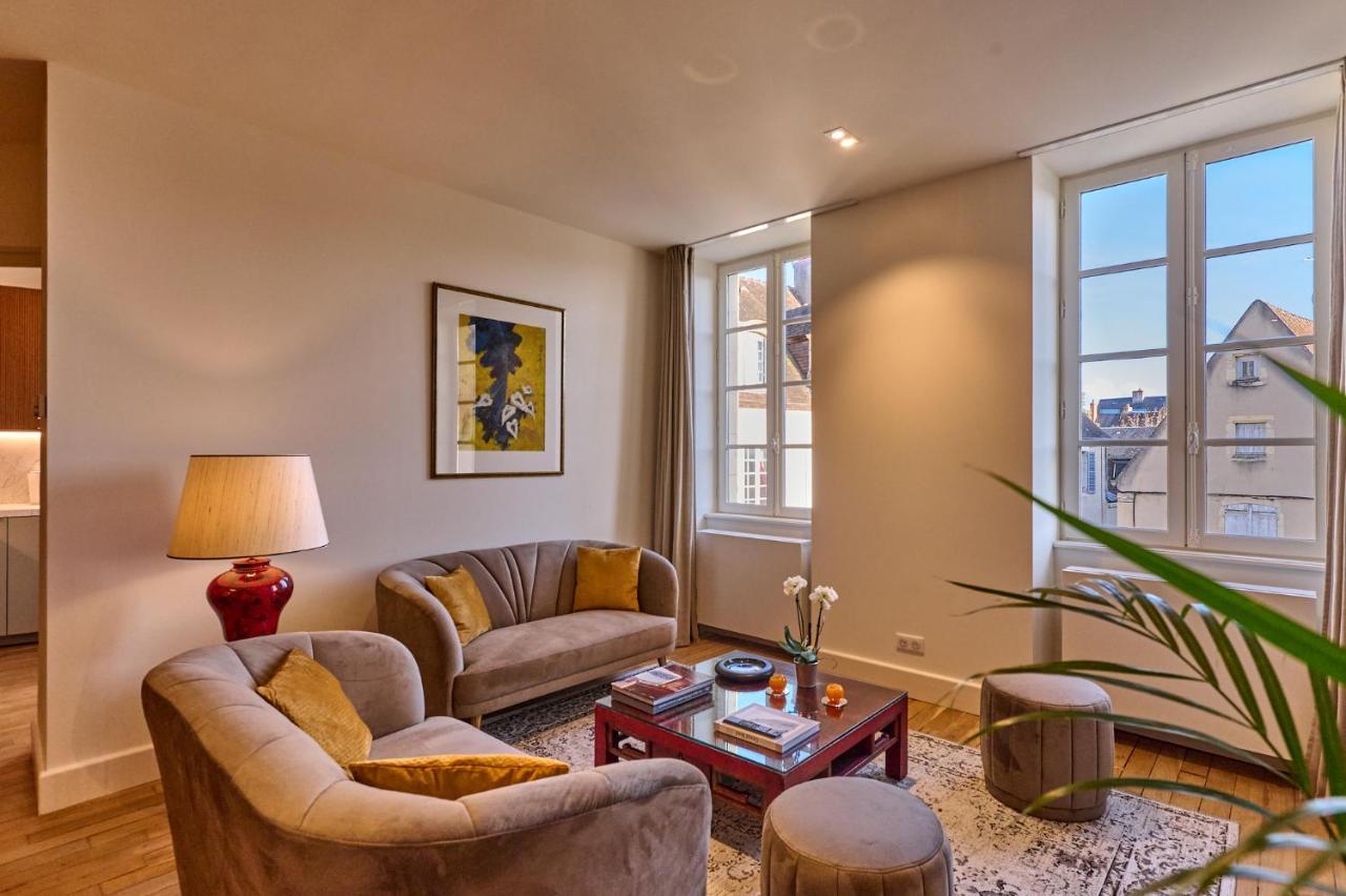 Appartement Montagnon - Les Suites Du Palais - Classe 4 Etoiles, Parking Prive, Vue Cathedrale, 3 Chambres, Primo C0Nciergerie Nevers Ngoại thất bức ảnh