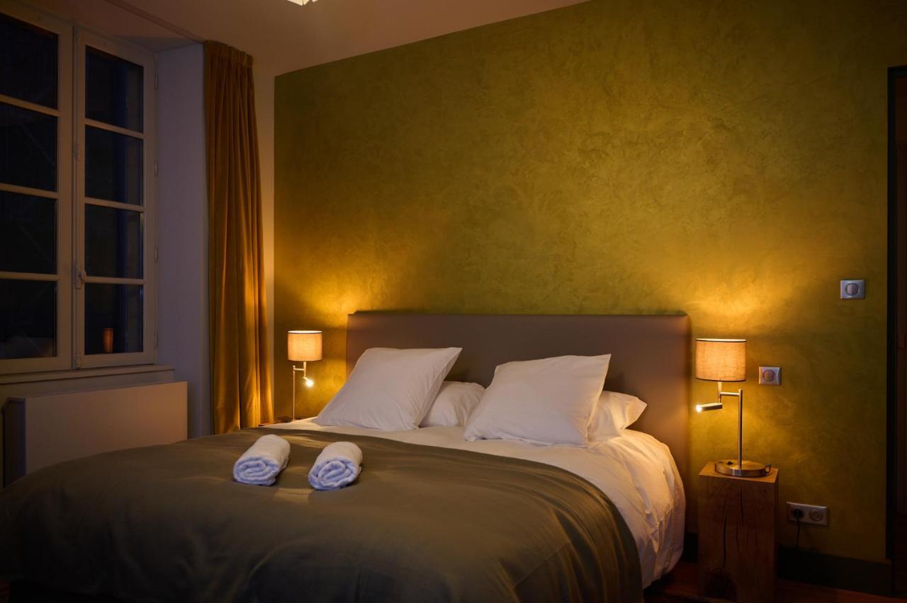 Appartement Montagnon - Les Suites Du Palais - Classe 4 Etoiles, Parking Prive, Vue Cathedrale, 3 Chambres, Primo C0Nciergerie Nevers Ngoại thất bức ảnh