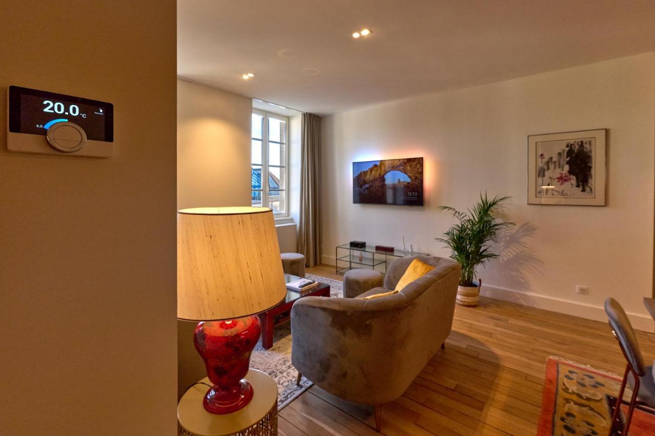 Appartement Montagnon - Les Suites Du Palais - Classe 4 Etoiles, Parking Prive, Vue Cathedrale, 3 Chambres, Primo C0Nciergerie Nevers Ngoại thất bức ảnh