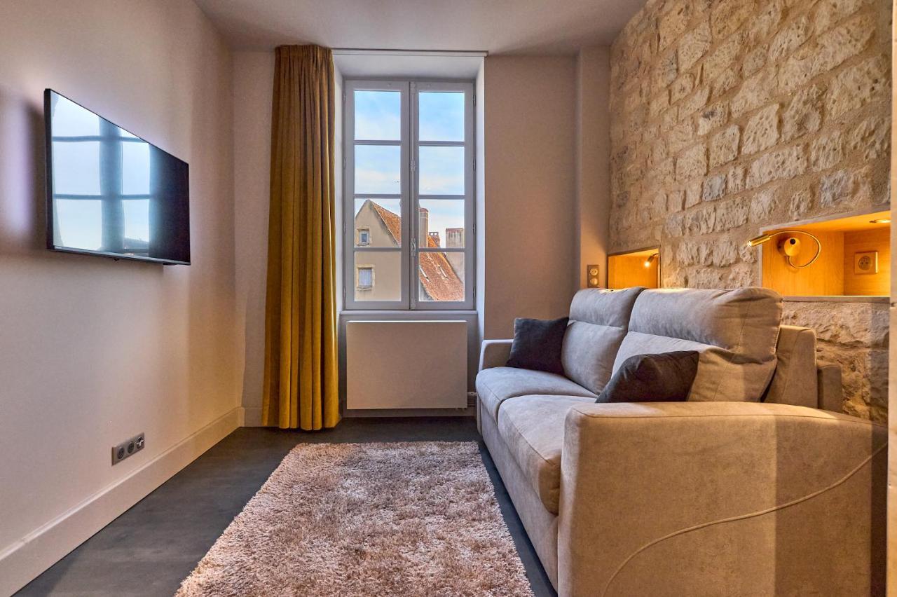 Appartement Montagnon - Les Suites Du Palais - Classe 4 Etoiles, Parking Prive, Vue Cathedrale, 3 Chambres, Primo C0Nciergerie Nevers Ngoại thất bức ảnh
